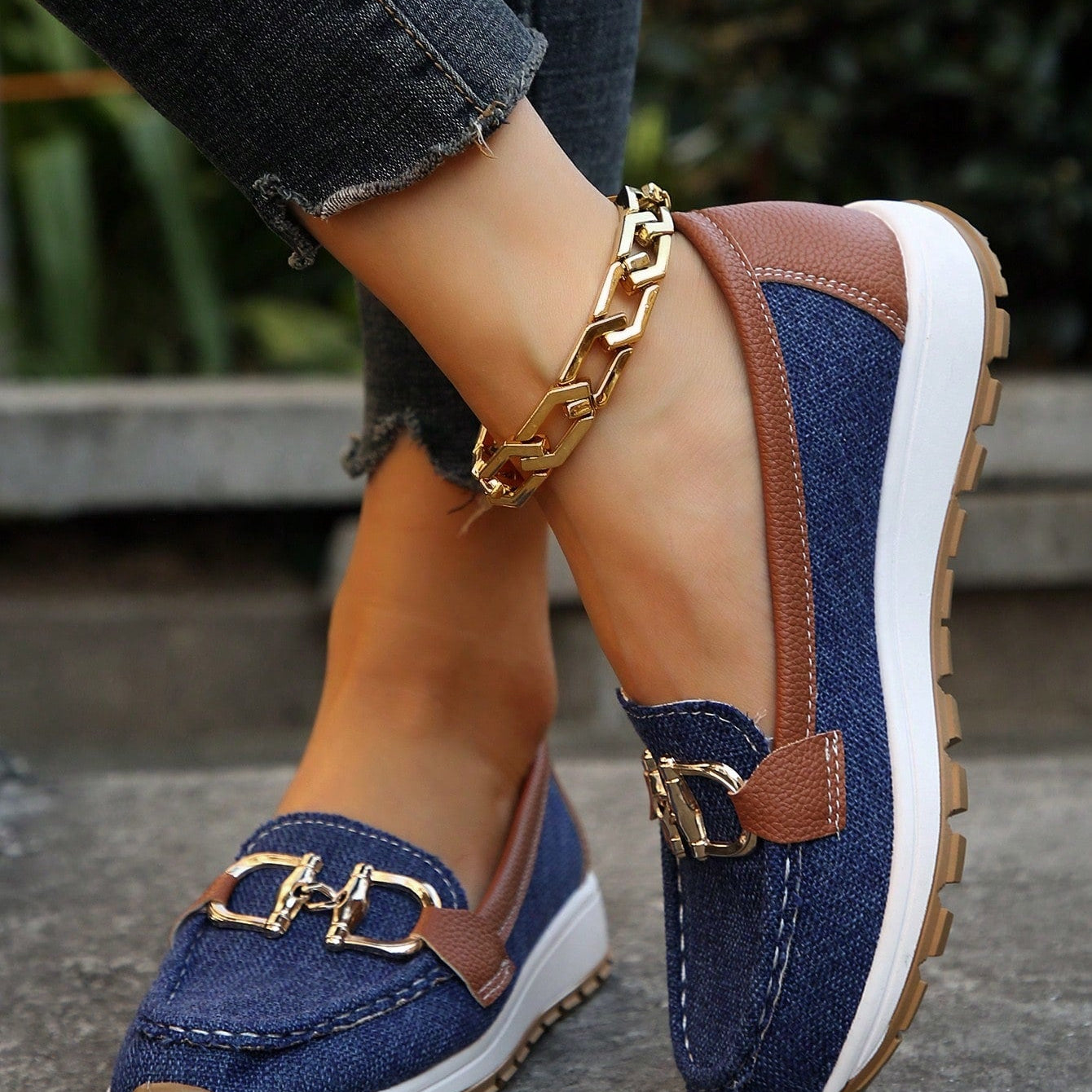 Elisa - Mocassins com Fivela Plana