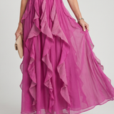 Matilde - Vestido Maxi com Decote Alto e Camadas de Renda