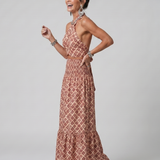 Joana - Vestido Midi com Estampa Geométrica e Alças Cruzadas