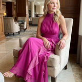 Matilde - Vestido Maxi com Decote Alto e Camadas de Renda