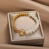 Pulseira elegante com pérolas