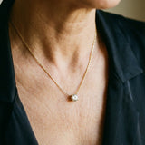 Colar de ouro com diamantes