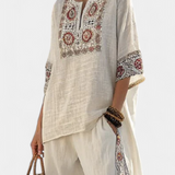 Tiziana – blusa bordada essencial e calças largas